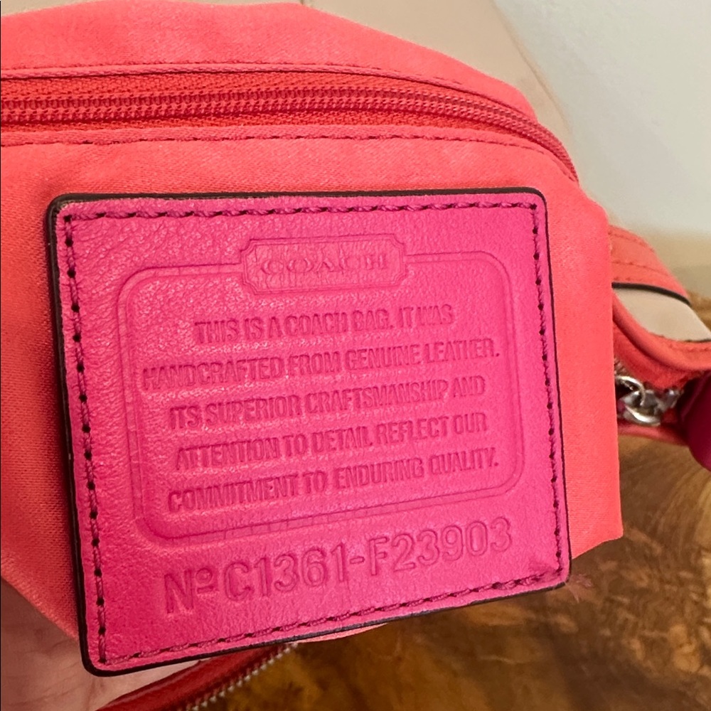 Coach Daisy Spectator Bag and Wristlet Set - Picture 12 of 15